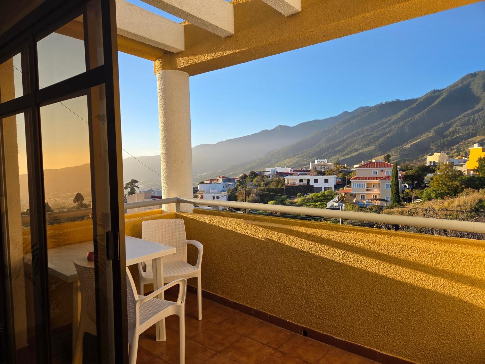 Apartamento El Mirador de El Paso - Vistas y piscina Exterior foto